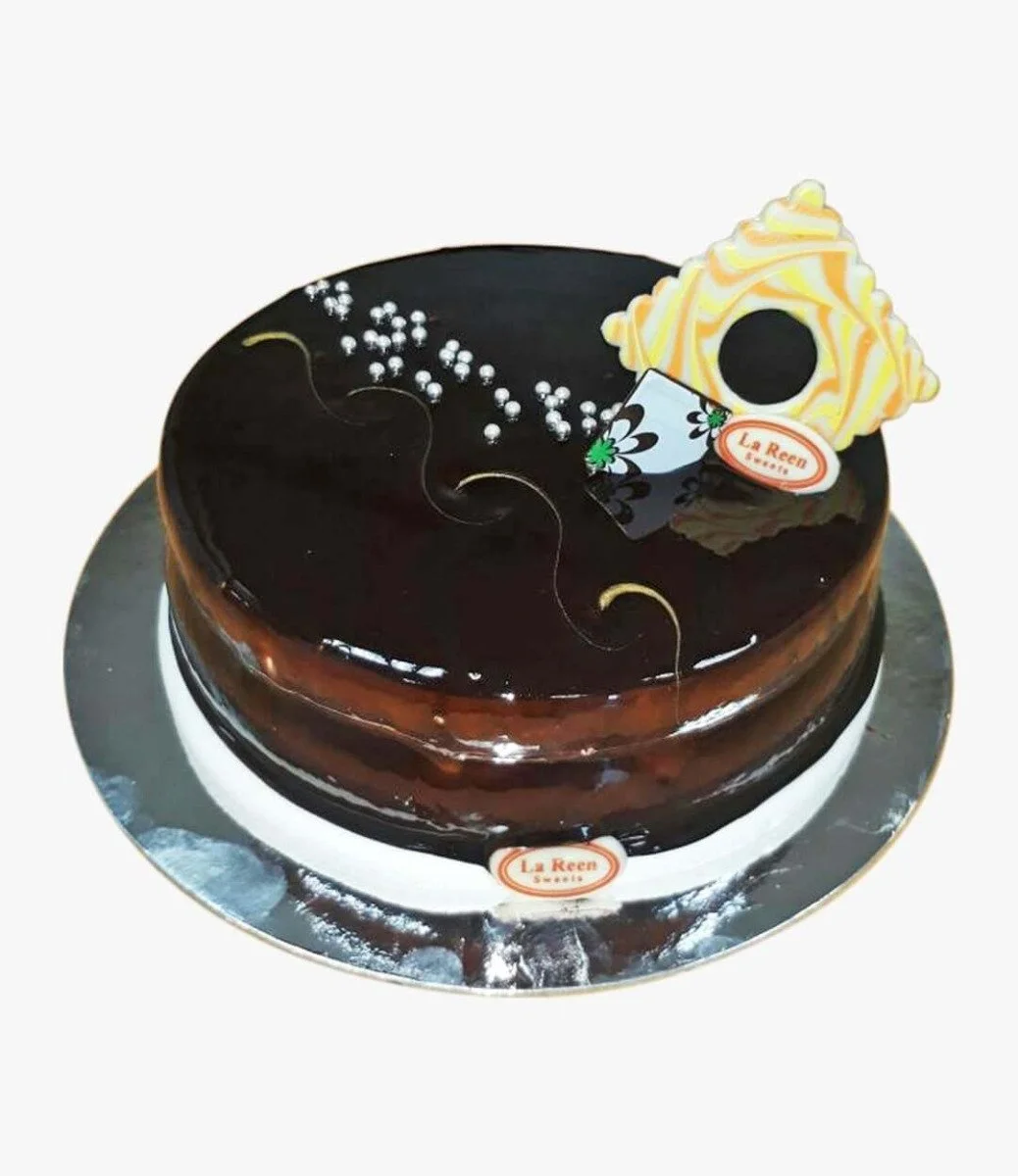 Round Chocolate Cake 