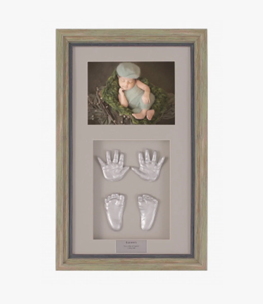 Customized 2D 2 Hands & Feet Double Window Frame by FIA