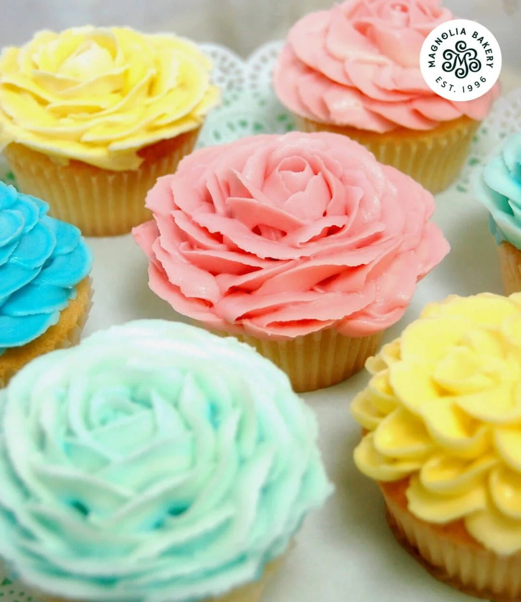 6 Flower Cupcakes by Magnolia Bakery