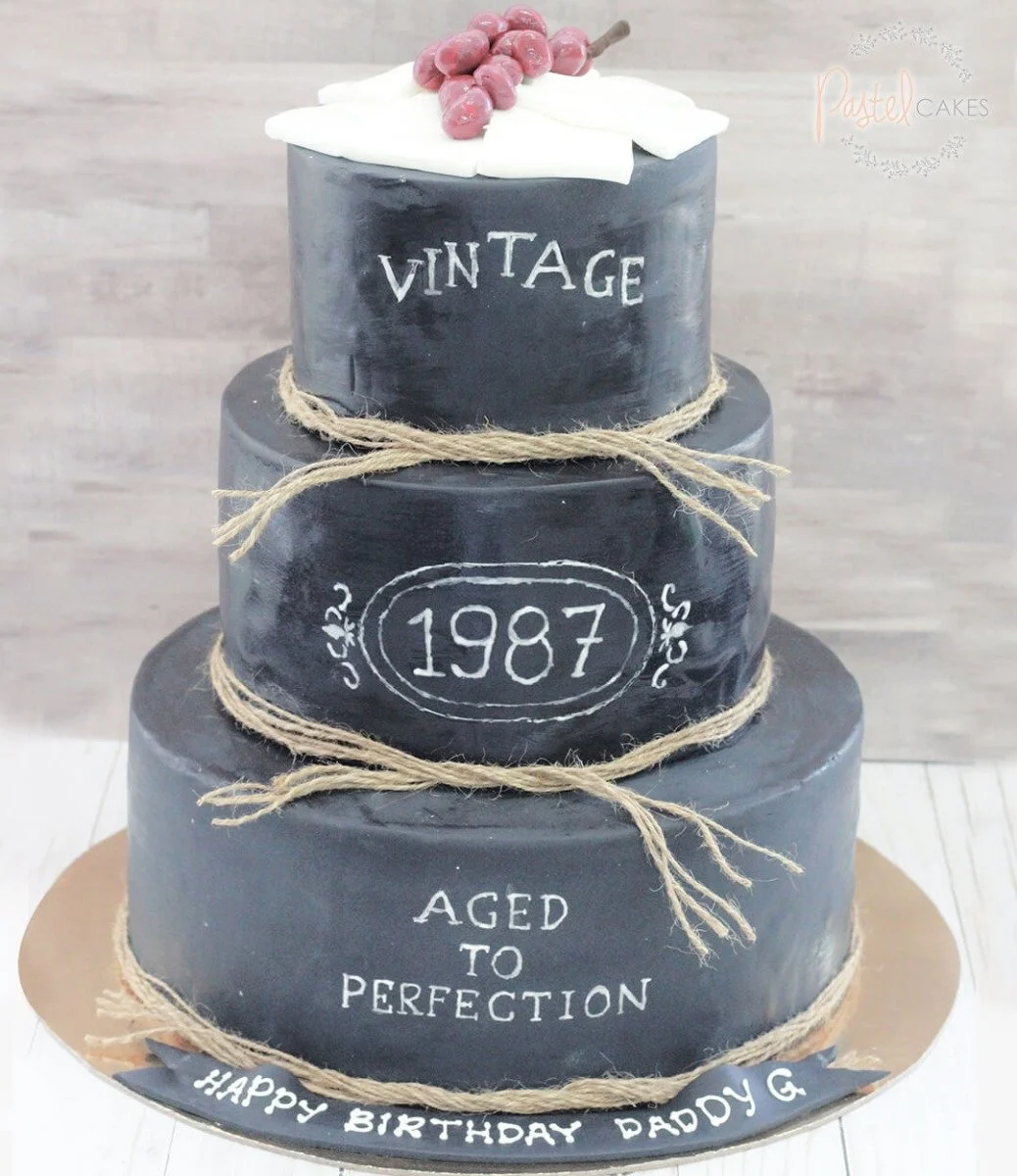 Aged To Perfection Cake By Pastel Cakes
