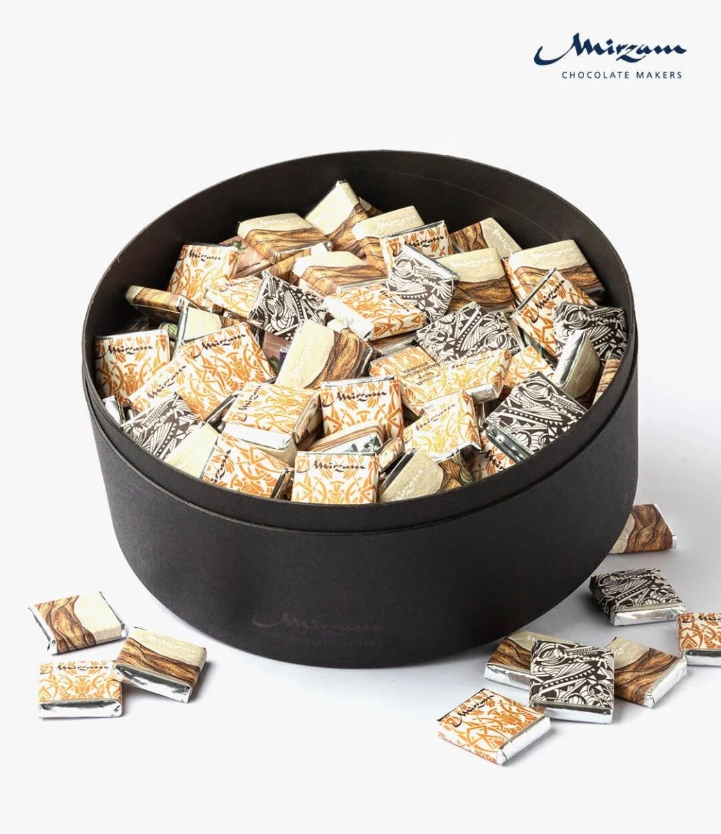 صندوق شوكولاتة اماراتى بايتس 250 قطعة