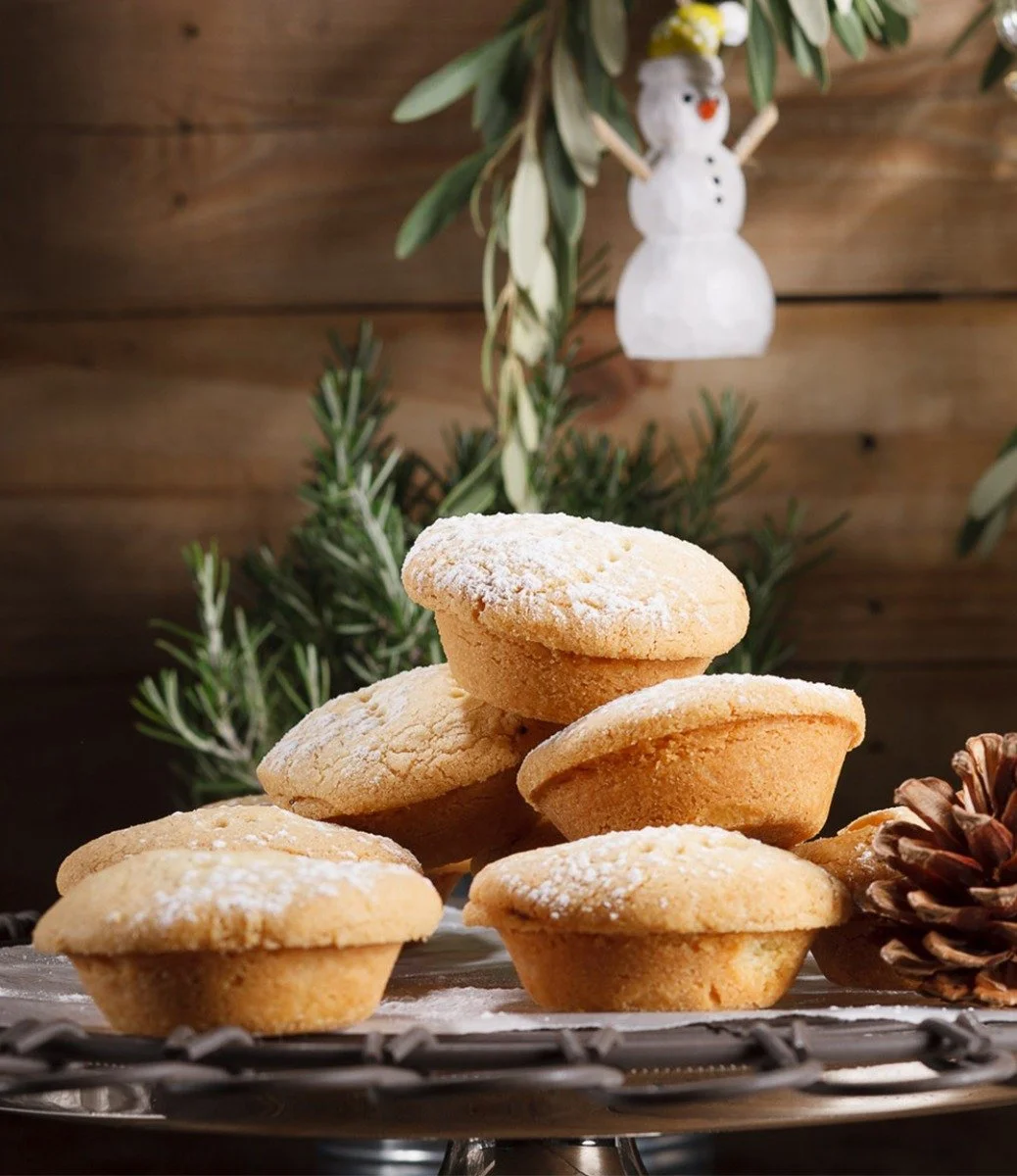 Festive Fruit Mince Pies - 12 Pieces By The Lime Tree Cafe