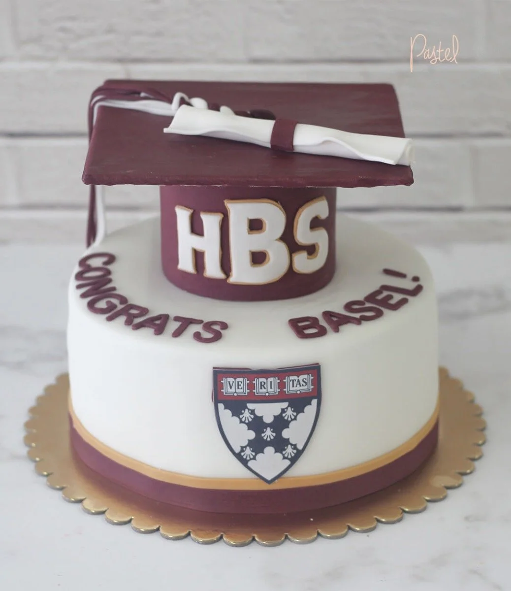 Graduation Cake By Pastel Cakes