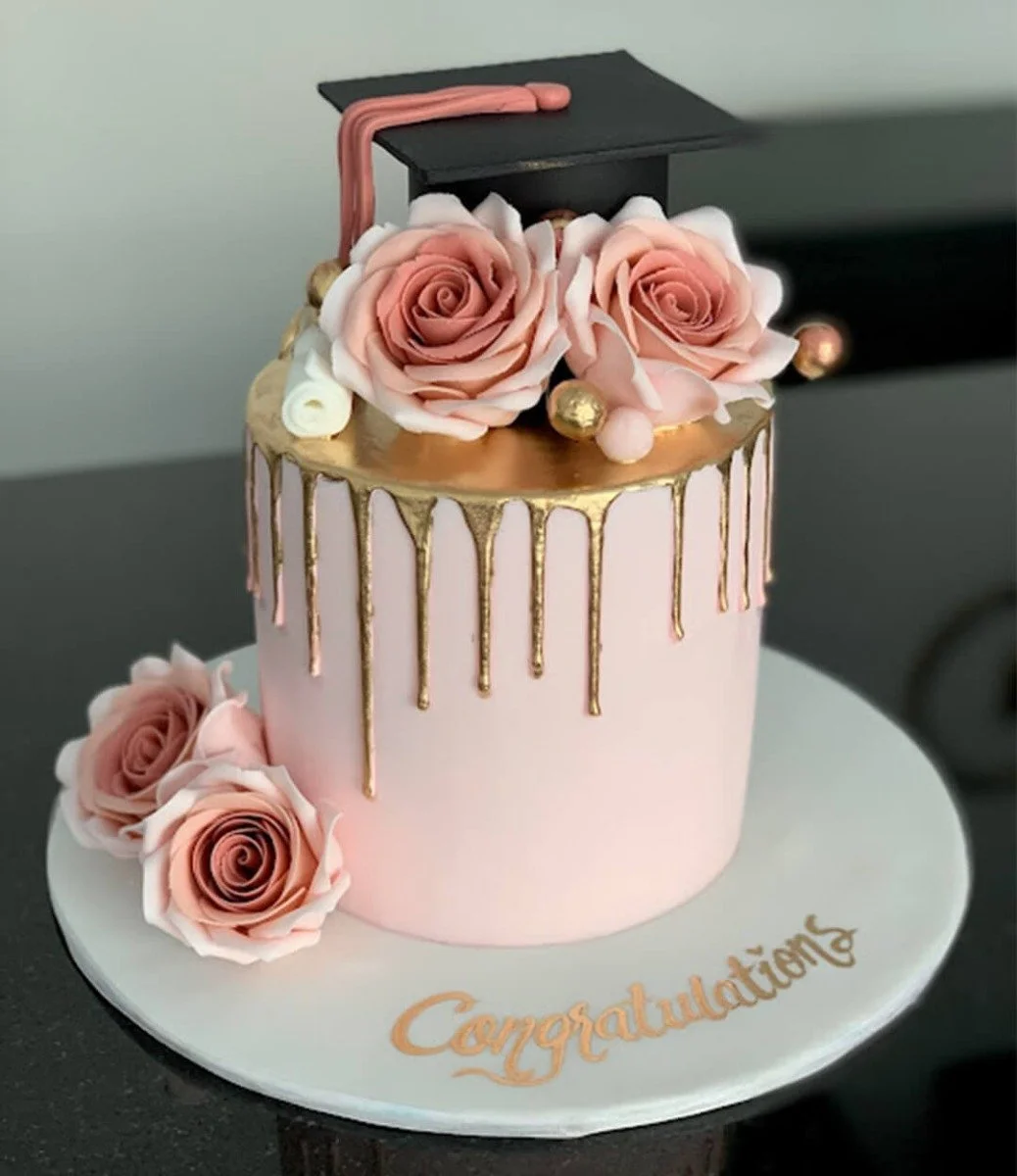 Graduation Cake 2kg By Yummy Bakes