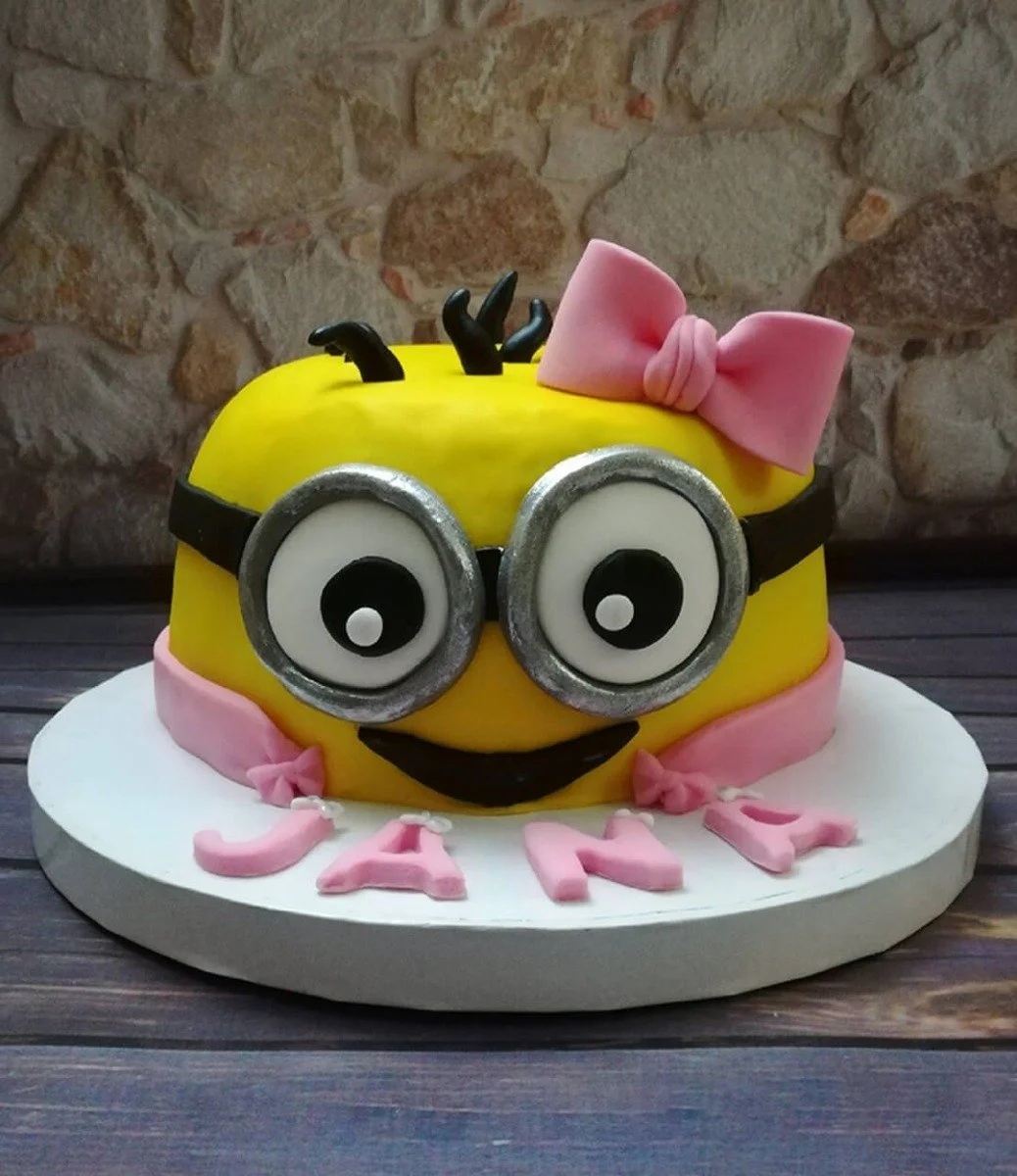 Minions Girl Cake