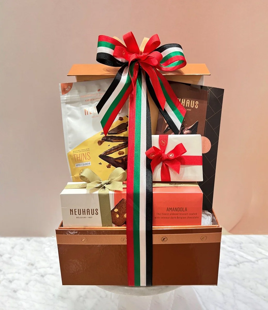National Day Small Hamper Copper by Neuhaus