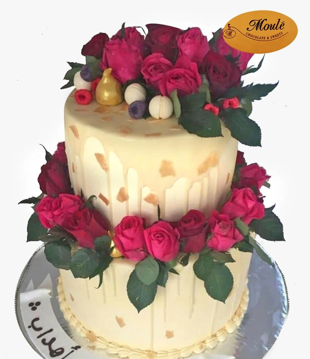 Natural Flower Cake by Moule Cakes