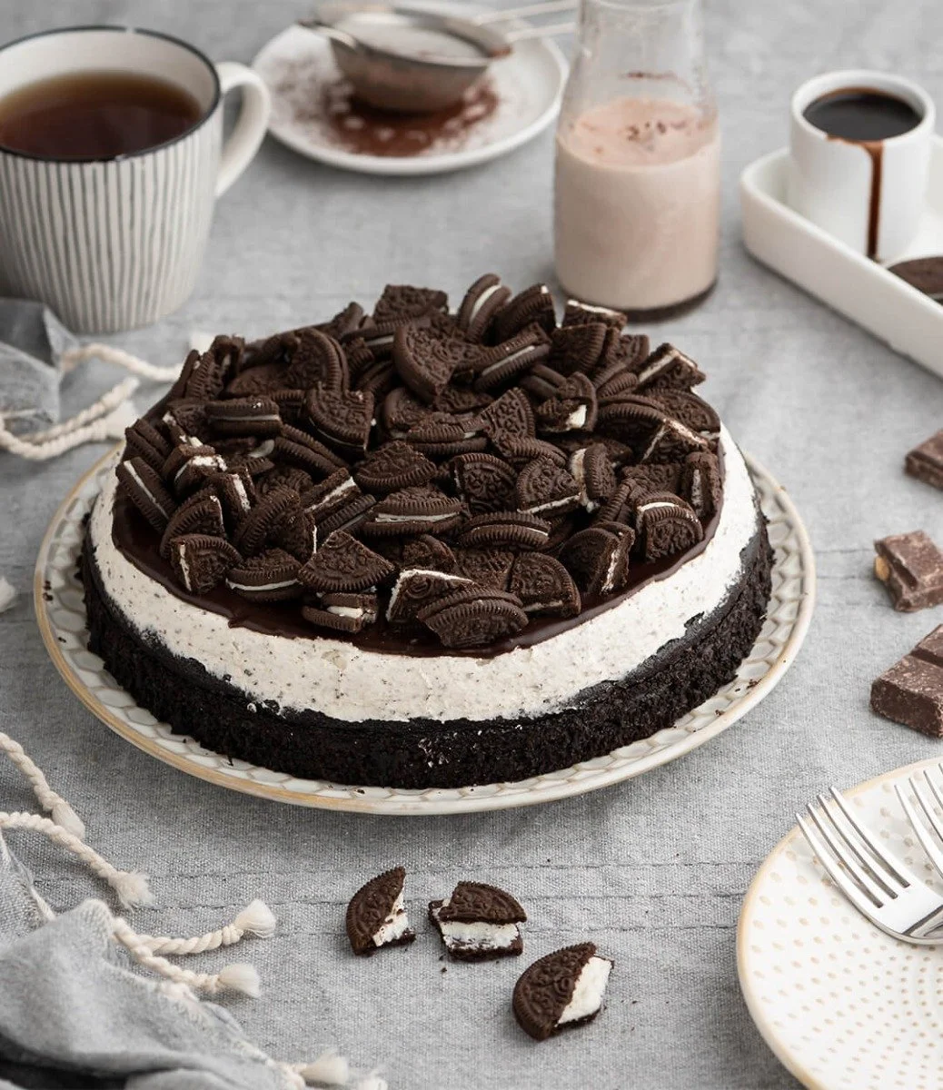 One Layer Oreo Cake by Sugar Daddy's Bakery  