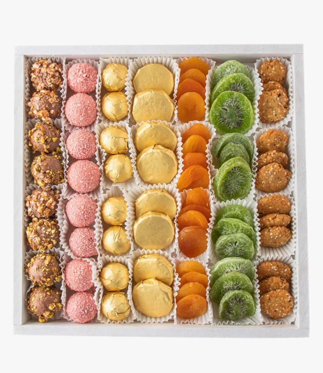 تشكيلة من 7 أنواع حلوى من إن جيه دي