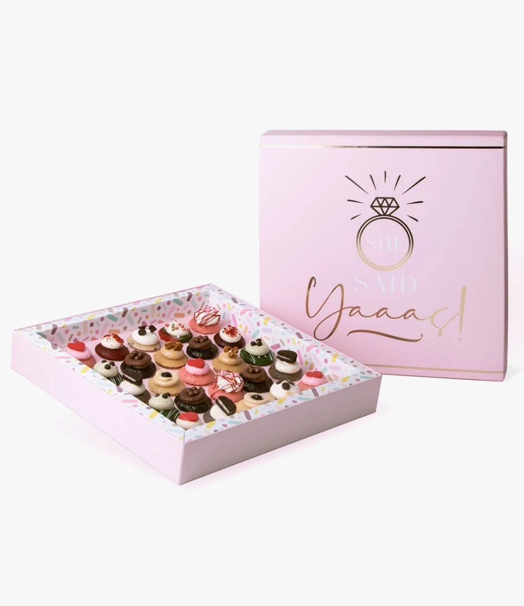 The Bride Mini Cupcakes by The Sugargram
