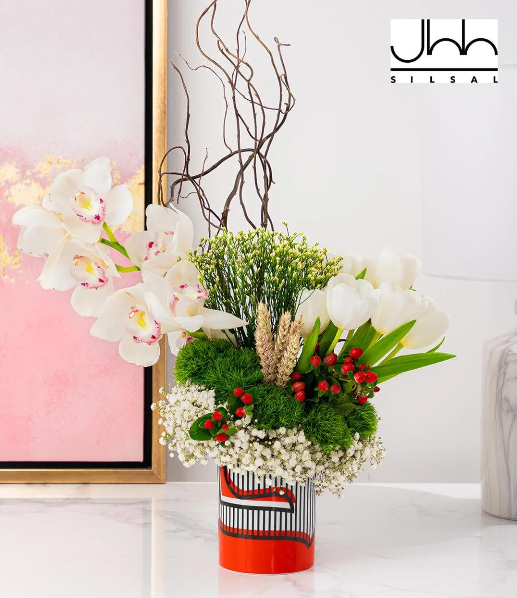 Tulip Vase by Silsal