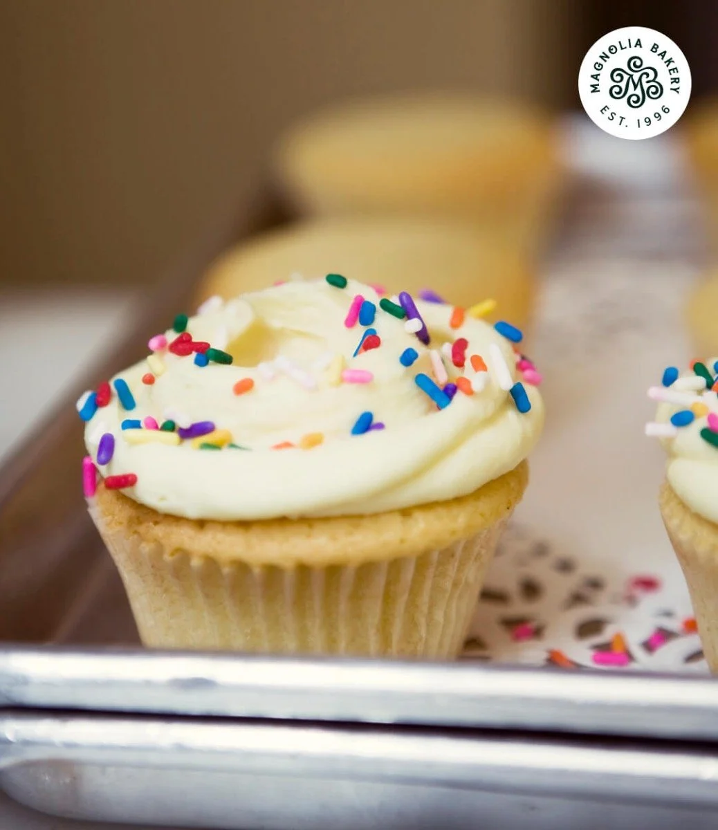 Vanilla Cupcakes by Magnolia Bakery 