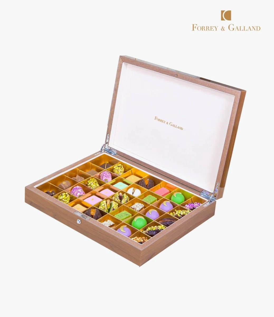 Wooden Box 35 pcs by Forrey & Galland