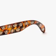نظارات شمسية برتقالية عليها قرود من إيموجي 