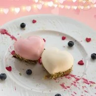 Heart-Shaped Cheesecakes by Chateau Blanc (2 pcs) 