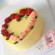 Heart of Roses Cake by Sweet Celebrationz 
