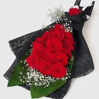 15 Red Roses Front Facing in Black Jute Wrapping