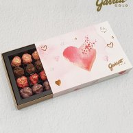 24 Bonbons Garrett Gold Love Box - No Nuts Selection