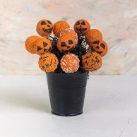 Halloween Cake pops by NJD