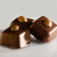 علبة شوكولاتة - شوكولاتة قهوة داكنة من ديت روم