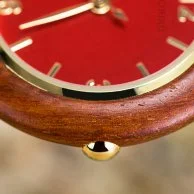 ساعة بوبو بيرد الخشبية -احمر