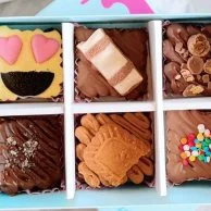 Box of 6 Assorted Brownies by Oh Fudge!