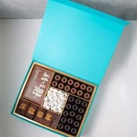 صندوق شوكولاتة وبراونيز