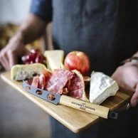 لوح الجبن والسكين مع فتاحة النبيذ من جنتلمين هاردوير