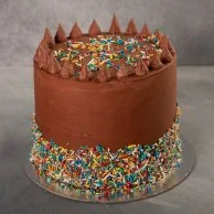 Chocolate Candy Filler Cake By Papa Fluffy