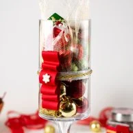 سلة الكريسماس الزجاجية - كأس طويل من ديت روم