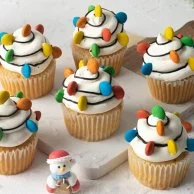 Christmas Lights Cupcakes by Cake Social