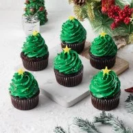 Christmas Tree Cupcakes by Cake Social