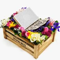 Colored Quran with Stand Flower Arrangement - Silver