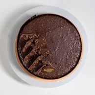 كيك الشوكولاتة المقرمشة من بيكري آند كومباني