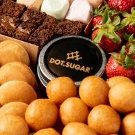 Dot Sugar Treat Box 
