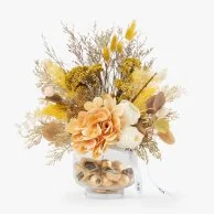 Dried Flower Vase With Chocolate From Anoosh 2
