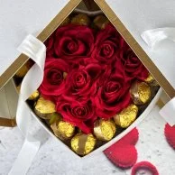 صندوق شوكولاتة مخملي أنيق مع علبة داخلية على شكل قلب 