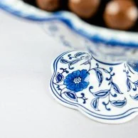 صينية شوكولاتة فيروز وتمور شوكولاتة من ديت روم
