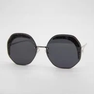 نظارة شمس فندي للنساء - لون أسود 