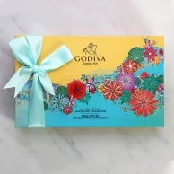 Godiva Gift Box - 15 Pcs Pralines & Truffles