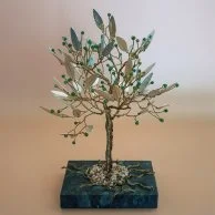 قطعة ديكور بشكل شجرة زيتون صناعة يدوية من ميكال