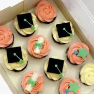 Graduation Cupcake Box by Sweet Celebrationz