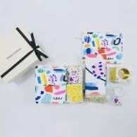 صندوق هدايا الإمتنان بتصميم فن آرت من إينا كارتون