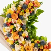 Hand Bouquet and Medium Qamara Date Box by Bateel Bundle