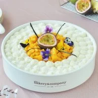 Hawaii Cake  By Bakery & Company 