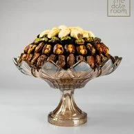 صينية تمور زجاجية ذهبية كبيرة مع تمر  بالشوكولاتة ومعمول من ديت روم