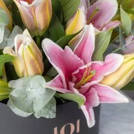 Luxury Oriental Lily Box