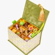 May Box Green 36 pieces by Forrey & Galland