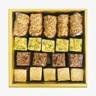 لمعان الشرق - علبة هدايا حلويات متنوعة من الذهب