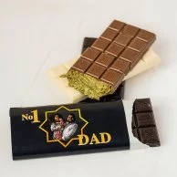 صندوق شوكولاتة مخصص بصورة ورسالة من إن جيه دي